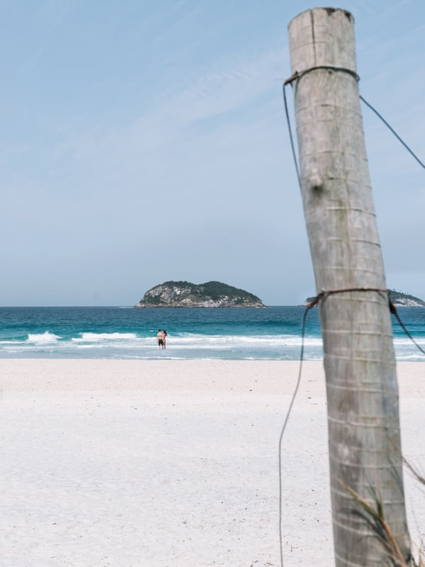 PRAIA PARA DOIS