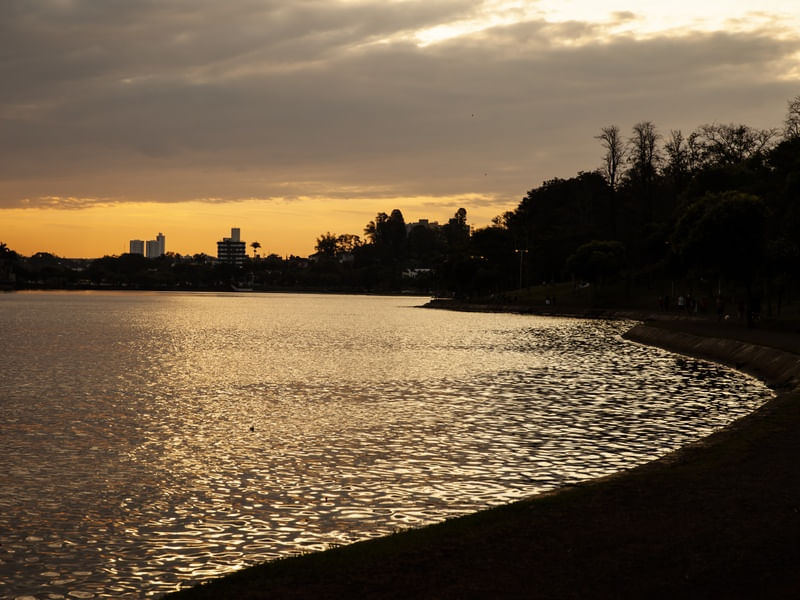 FIM DE TARDE NO LAGO IGAPÓ