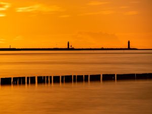 POR DO SOL - OS FAROIS