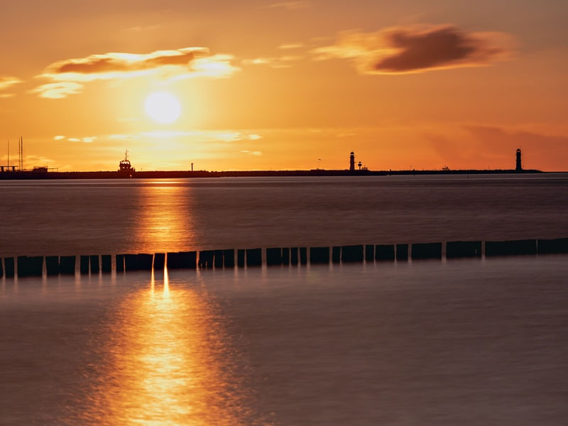 POR DO SOL - O FAROL E SOL